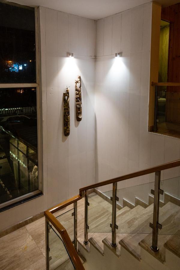 Accord Hotel มัสซูรี ภายนอก รูปภาพ