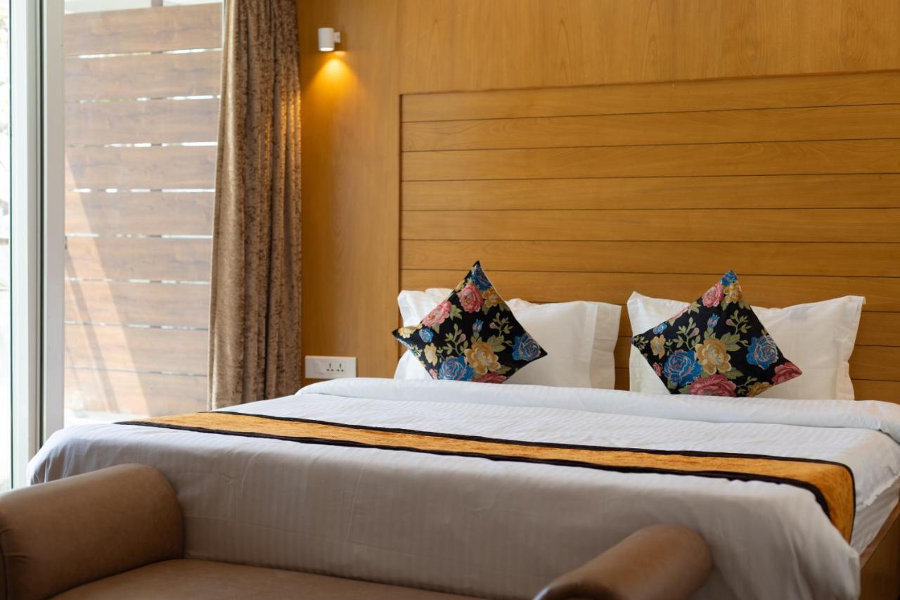 Accord Hotel มัสซูรี ภายนอก รูปภาพ