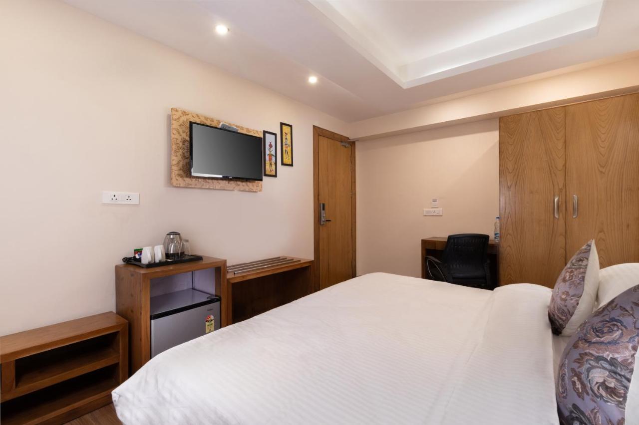 Accord Hotel มัสซูรี ภายนอก รูปภาพ